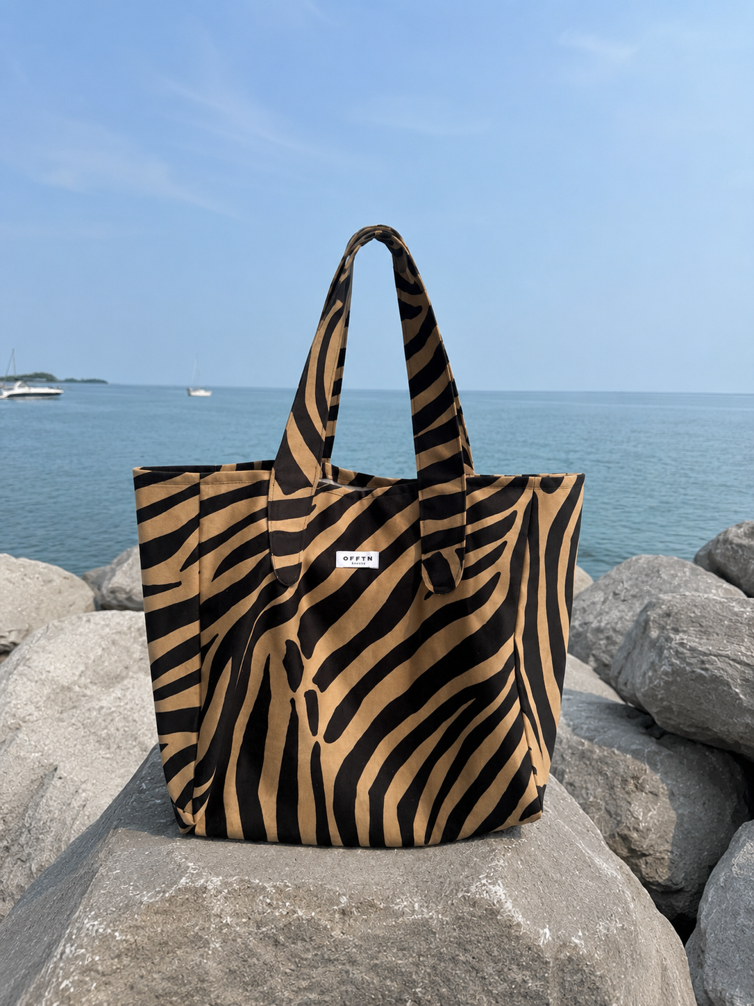OFFTN- The Delulu Tote